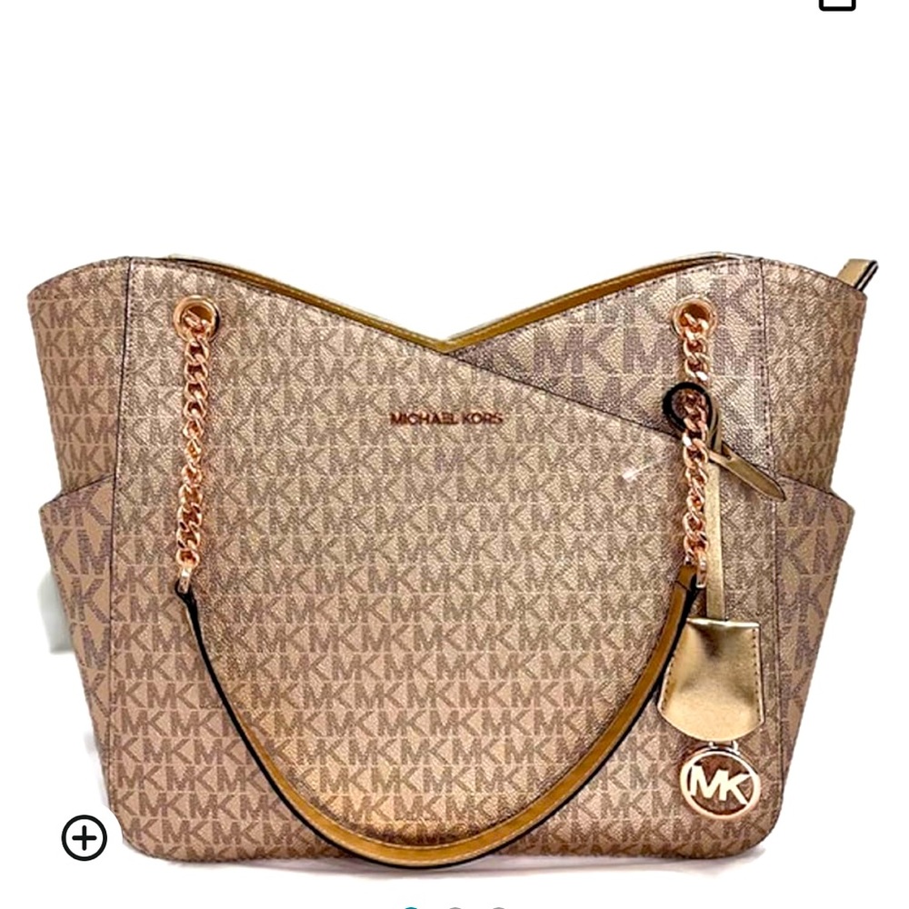 Michael Kors Jet Set purse